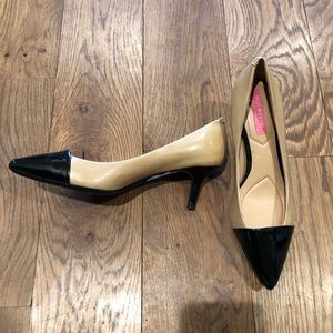 Isaac Mizrahi kitten heels